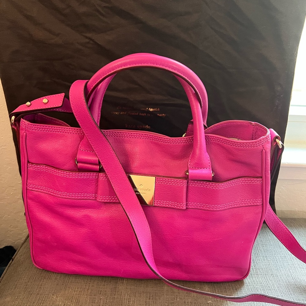 Kate spade pink Italian leather bag with handles & removable cross body strap.